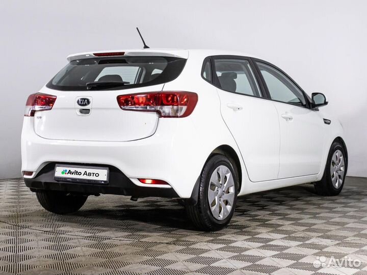 Kia Rio 1.6 AT, 2015, 64 273 км