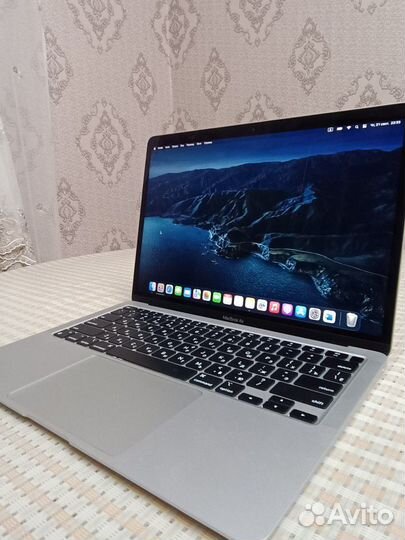Macbook air m1 8/256