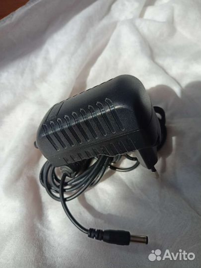 IFi Audio iPower 9v/2.0A