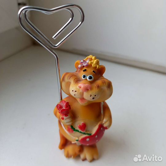 Тигренок (держатель для визиток, фото)