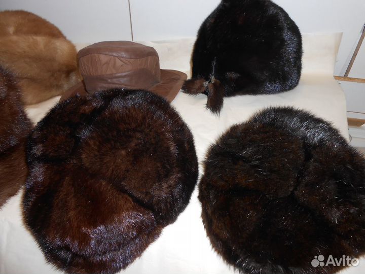 Норковые шапки