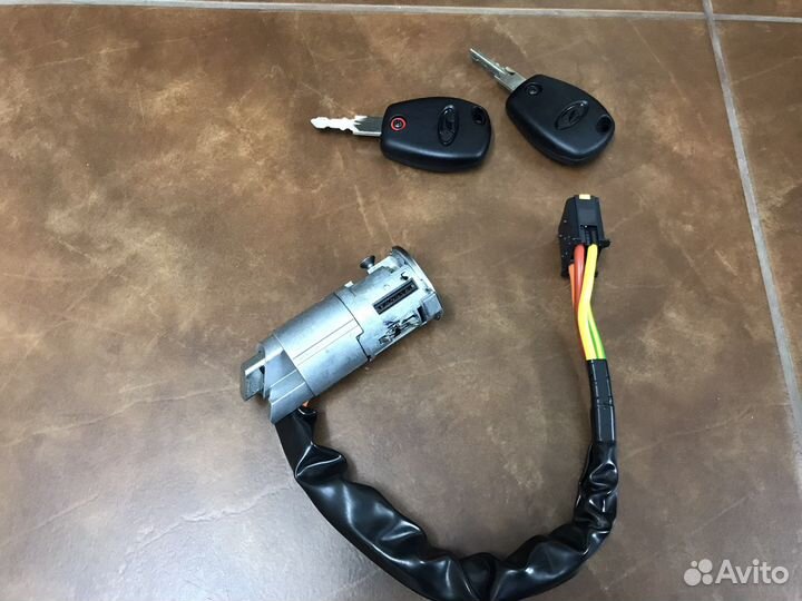 Замок зажигания Лада Гранта