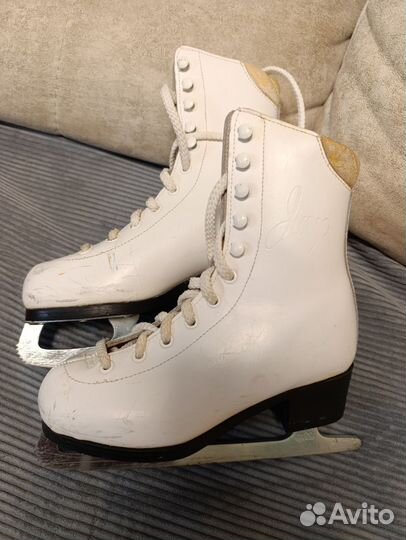 Коньки фигурные jump 33р