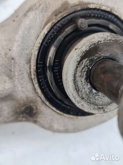 Рычаг передний нижний поперечный Mercedes W213 4x4