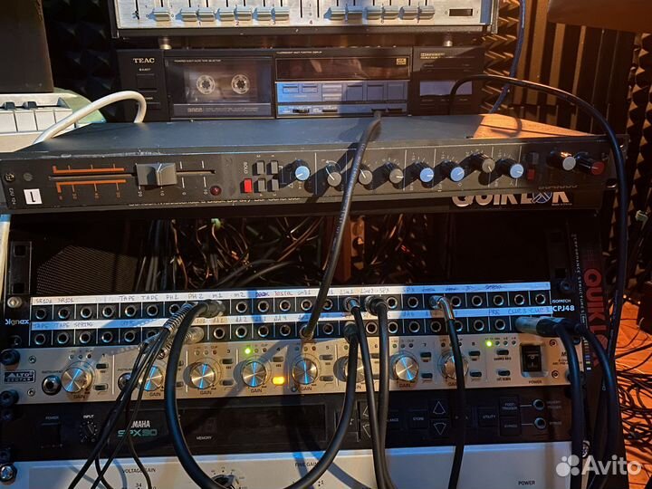 Tesla EJU124 предусилитель с эквалайзером