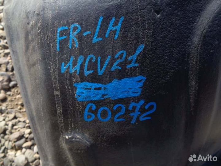 Подкрылок передний левый Toyota Windom MCV21