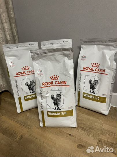 Корм для кошек и собак в наличии