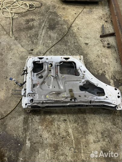 Двери тойота чайзер gx81, lx81