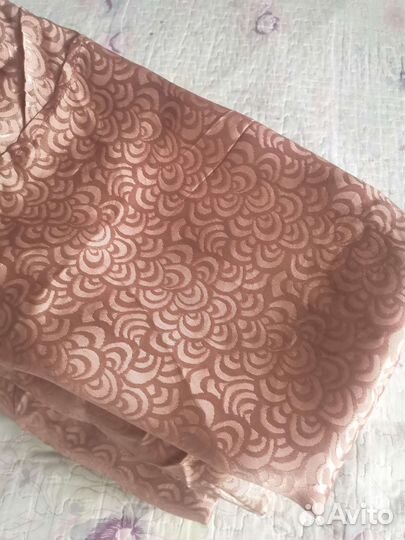 Постельное белье шелковое (атласное)