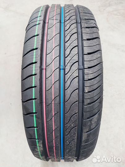 Viatti Strada 2 (V-134) 185/60 R14 86H