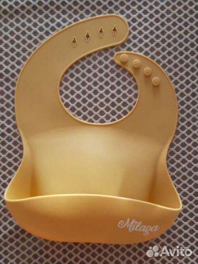 Нагрудник для кормления