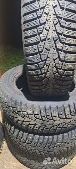 Maxxis ArcticTrekker NP3 205/55 R16 94T