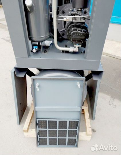 Винтовой электрический компрессор ironmac IC 7.5 B