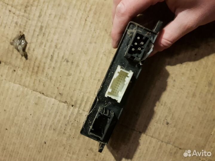 Блок управления стеклоподъемниками BMW E39