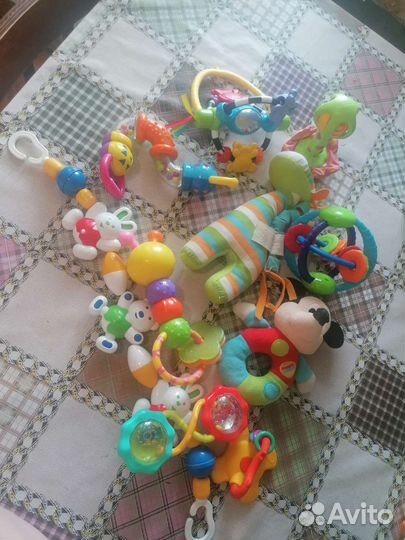 Игрушки погремушки пакетом