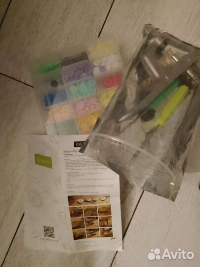 Пресс ручной для установки кнопок и кнопки