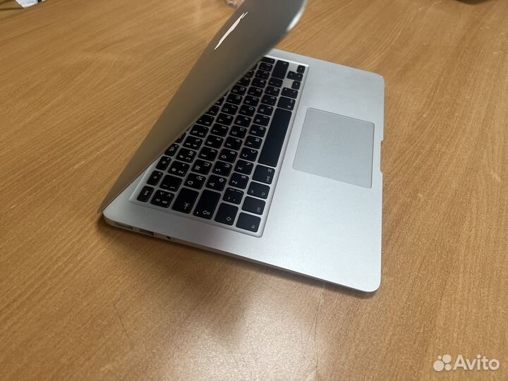Apple MacBook Air 13