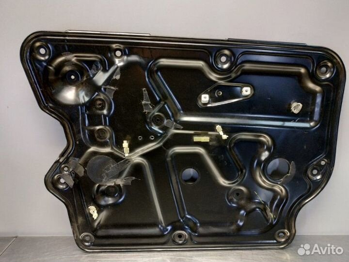 Панель двери передний левый Nissan Murano Z50