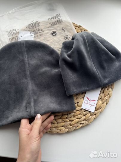 Новые велюровые шапки family look мама дочка