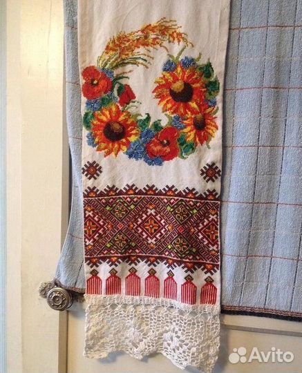 Вышитые рушники