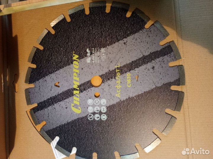 Алмазный режущий диск по асфальту