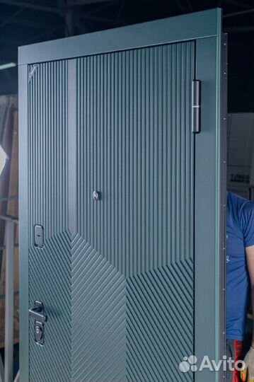 Двери/ Входная дверь /Квартирная дверь /Пальмира