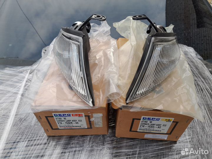 Mazda 323 Astina (93-95) Указатели поворота Новые