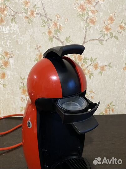 Капсульная кофемашина dolce gusto