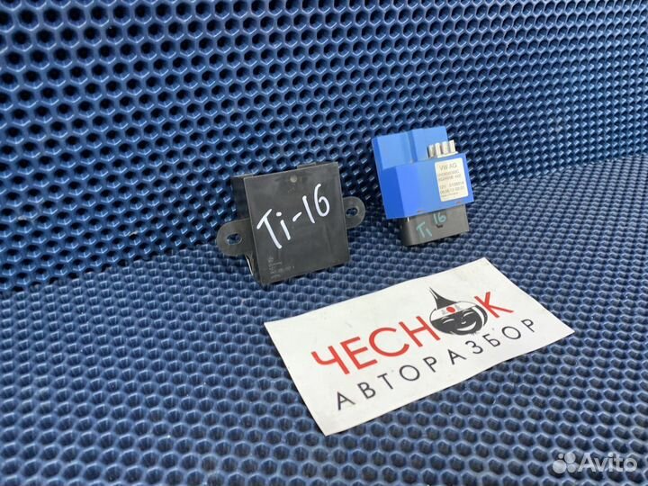 Блок управления топливным насосом VW Tiguan NF