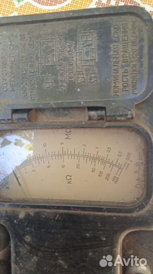 Мегаомметр