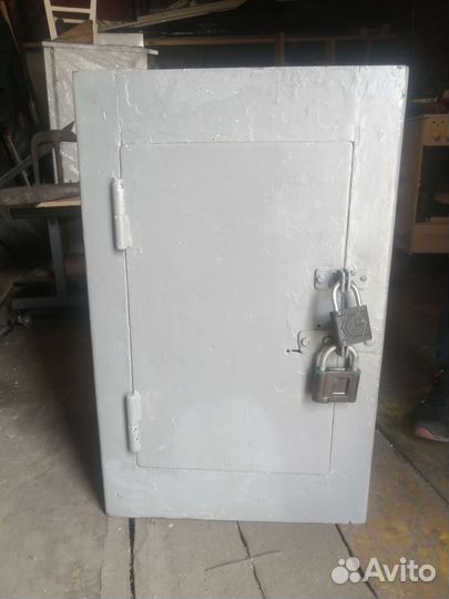 Сейф металлический бу
