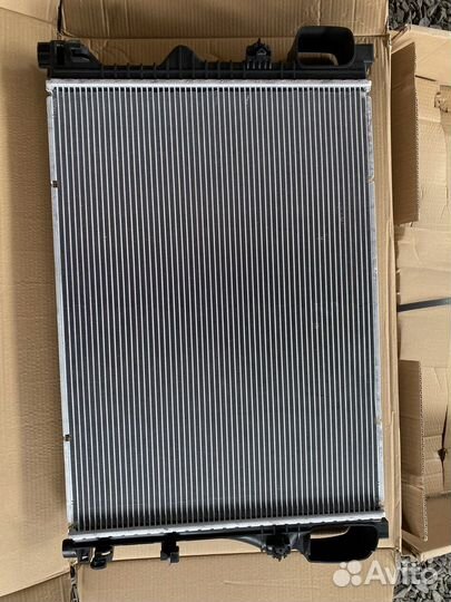 Радиатор основной ож Mercedes S W221 M278 4.7