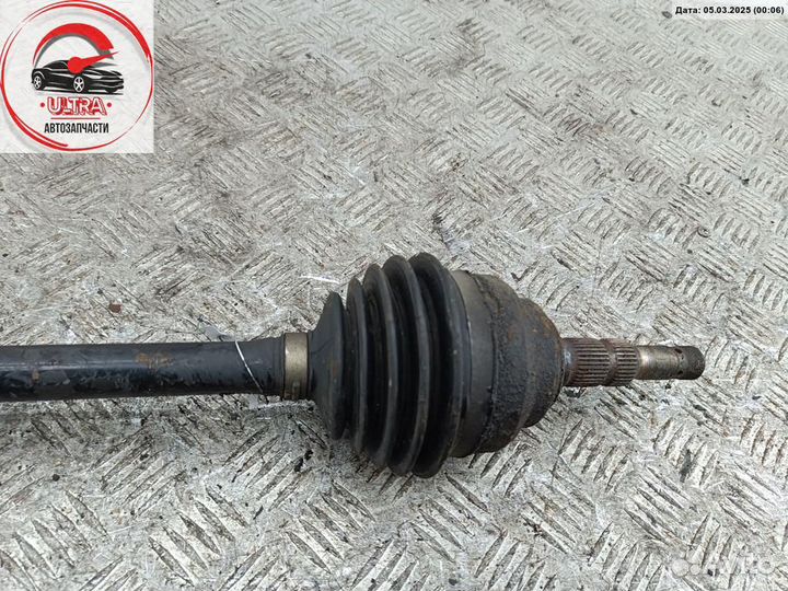 Полуось передняя правая б/у Opel Zafira A