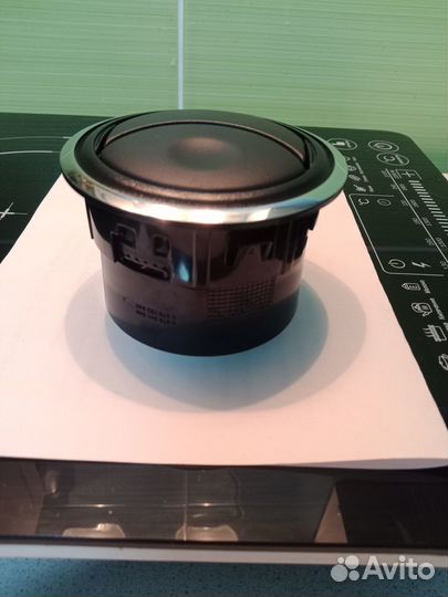 Дефлектор вентиляционный Duster F4R 2020г