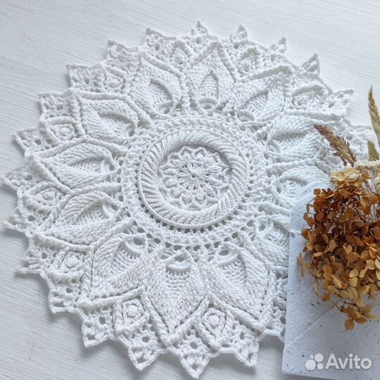 Салфетки вязаные для интерьера Подставки