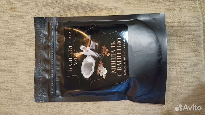 Скраб кокосовый для тела