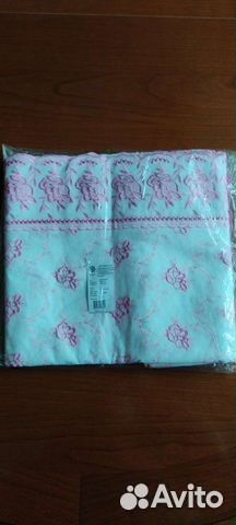 Скатерть с машинной вышивкой