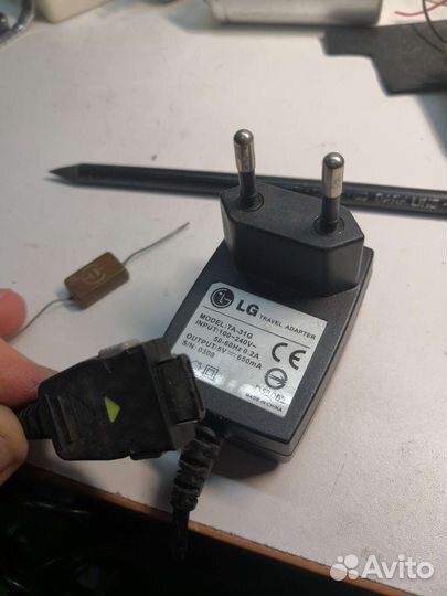 Зарядное устройство Nicon, JBL