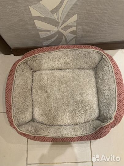 Лежанка для кошек бу