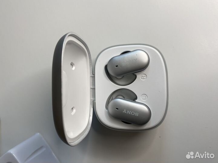 Беспроводные наушники sony