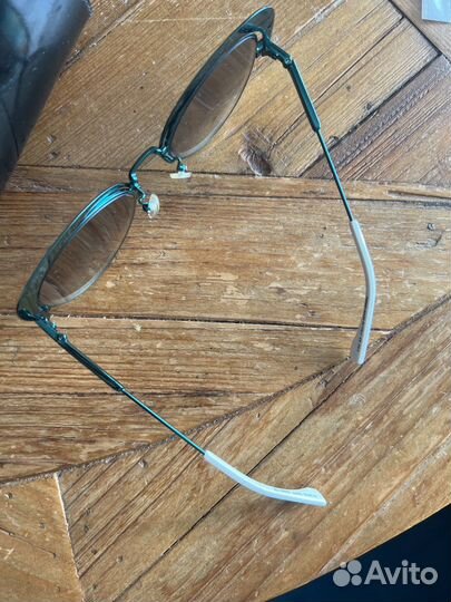 Солнцезащитные очки женские fendi