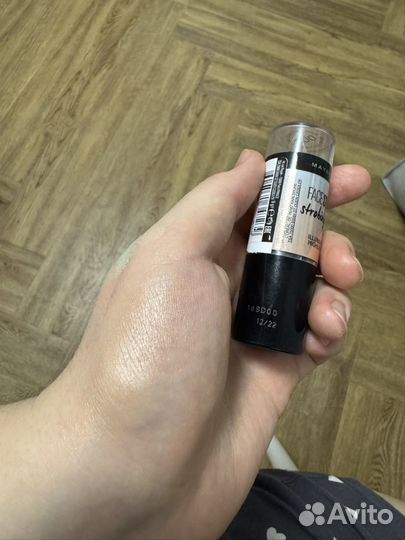 Хайлайтер maybelline