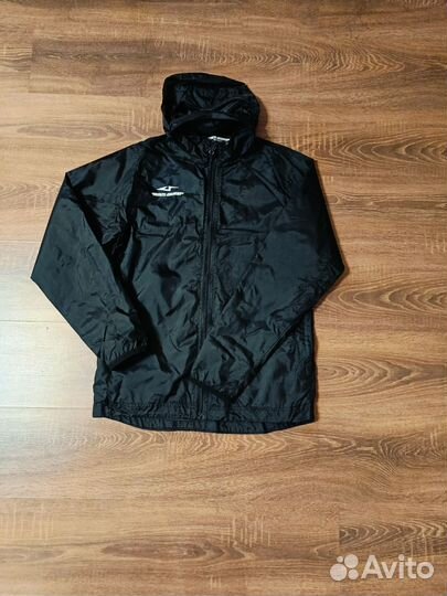 Ветровка team quest