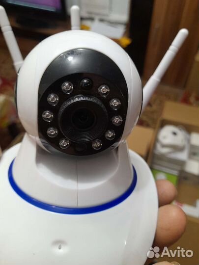 Камера видеонаблюдения купольная