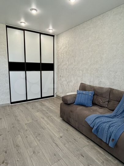 1-к. квартира, 42 м², 5/5 эт.