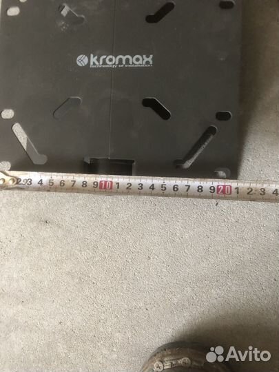 Кронштейн для телевизора потолочный