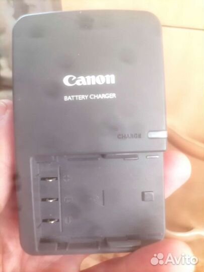 Зарядное устройство Canon CB-2LWE