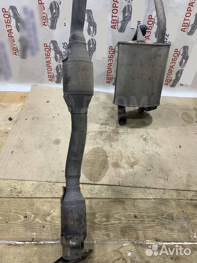 Глушитель с катализатором Toyota Corolla Runx