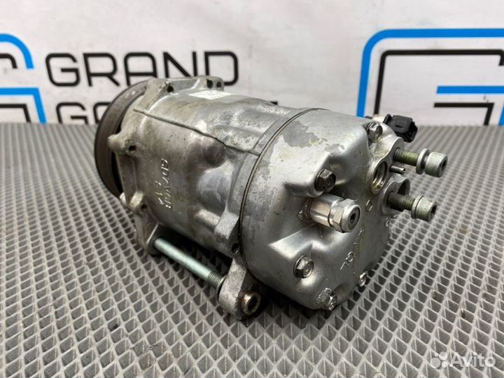 Компрессор кондиционера Mercedes-Benz V-Class W638