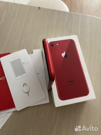 Телефон iPhone 8 64 gb